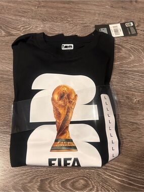 FIFA Men's Black Short Sleeve Graphic Tee
